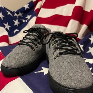 Brand New Gray and Black Fleece Men's Shoes by Urrax